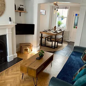 Camelford Street - Holiday home